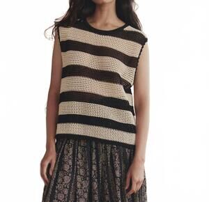 NEW THE GREAT. the crochet sweater shell top in black /cream